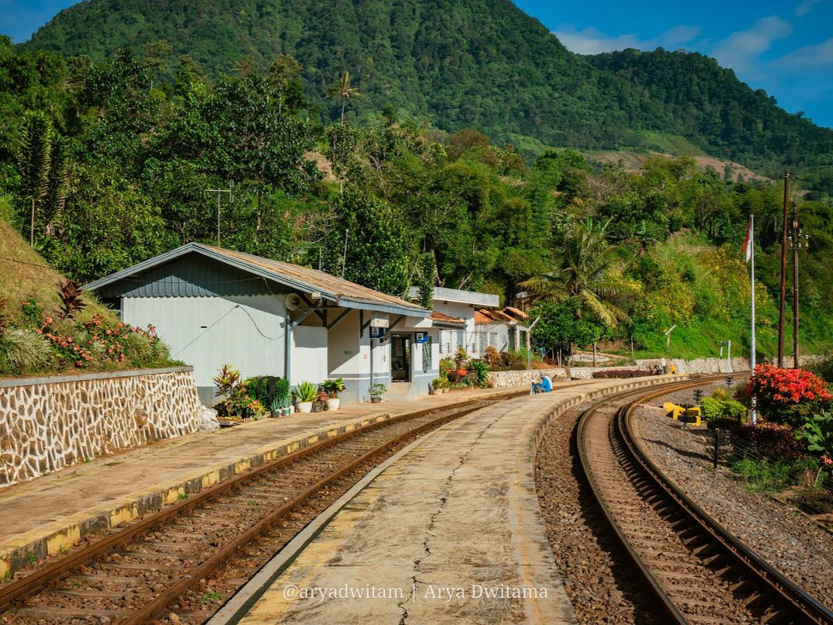 Stasiun Lebak Jero Bandung