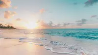 160 Kata-Kata Pantai Aesthetic, Menenangkan dan Romantis