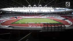 Kondisi Stadion Gelora Bung Karno pasca renovasi, Jakarta, Jumat (12/1). Stadion GBK akan diresmikan penggunaannya sekaligus menggelar pertandingan persahabatan antara Indonesia vs Islandia, Minggu (14/1). (Liputan6.com/Helmi Fithriansyah)