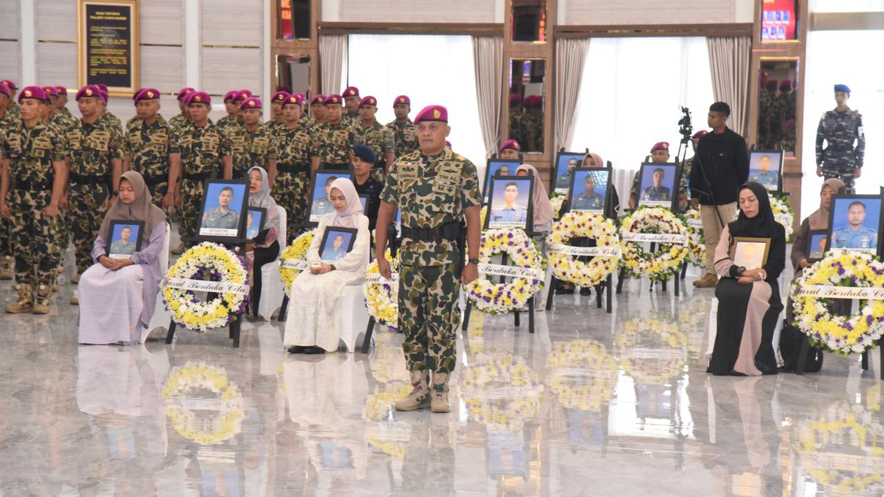23 Prajurit Marinir TNI AL Korban Longsor Cisarua Bandung Dianugerahi Kenaikan Pangkat Luar Biasa
