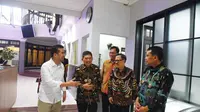 Ki-ka: Wakil Gubernur Jawa Timur, Emil Elestianto Dardak dan Dirut BPJS Kesehatan Ghufron Mukti/Istimewa.