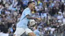 Pemain Lazio, Matias Vecino melakukan selebrasi setelah mencetak gol penyeimbang 1-1 ke gawang Juventus dalam laga lanjutan Liga Italia 2024/2025 di Olympic Stadium, Roma, Italia, Sabtu (10/05/2025) waktu setempat. (AP Photo/LaPresse/Fabrizio Corradetti)