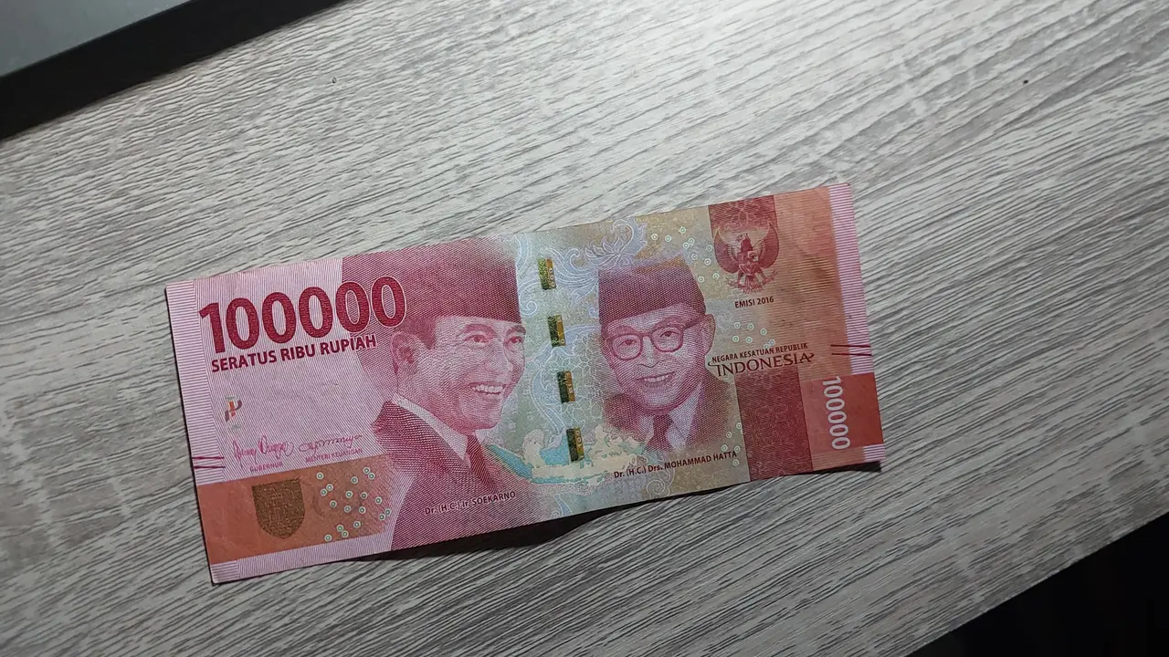 Uang Kertas 100 Ribu