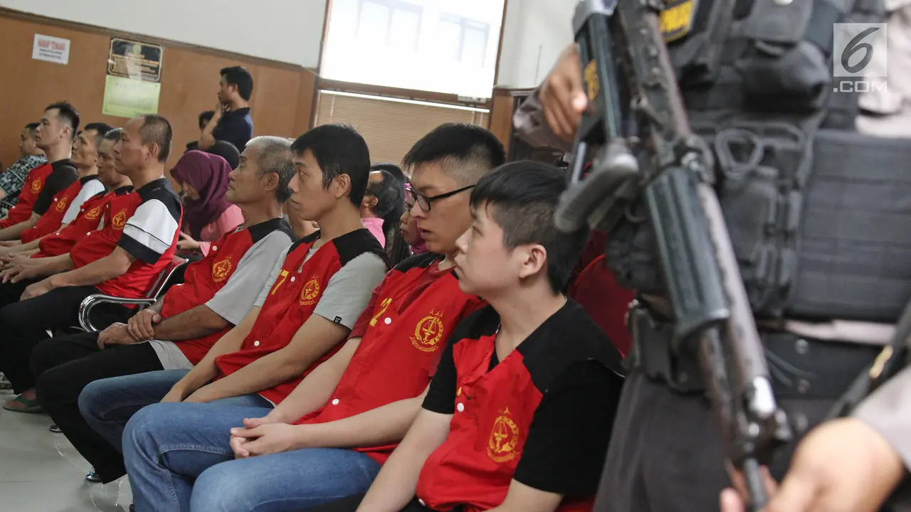 Hakim Belum Siap, Vonis 8 WN Taiwan Penyelundup 1 Ton Sabu Ditunda