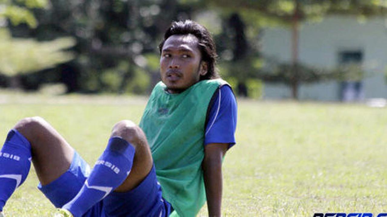 Gelandang Persib 'pengangkut air ini' terjun ke dunia fashion