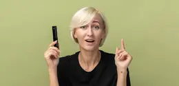 Sahabat Fimela, yuk simak tips aplikasi makeup look neutral untuk tampilan dewasa modern yang lebih fresh. [Dok/freepik.com/stockking]