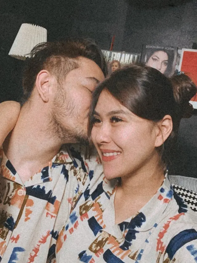 Momen perayaan anniversary ke-2 Syahnaz Sadiqah dan Ritchie Ismail