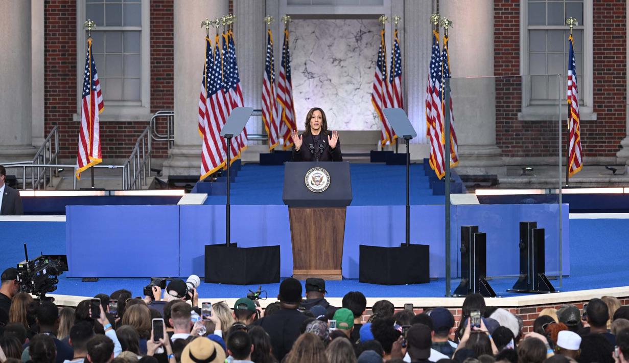 Donald Trump berhasil meraih 277 suara dari total 538 suara elektoral. Sementara, Kamala Harris meraih 224 suara elektoral. (SAUL LOEB/AFP)