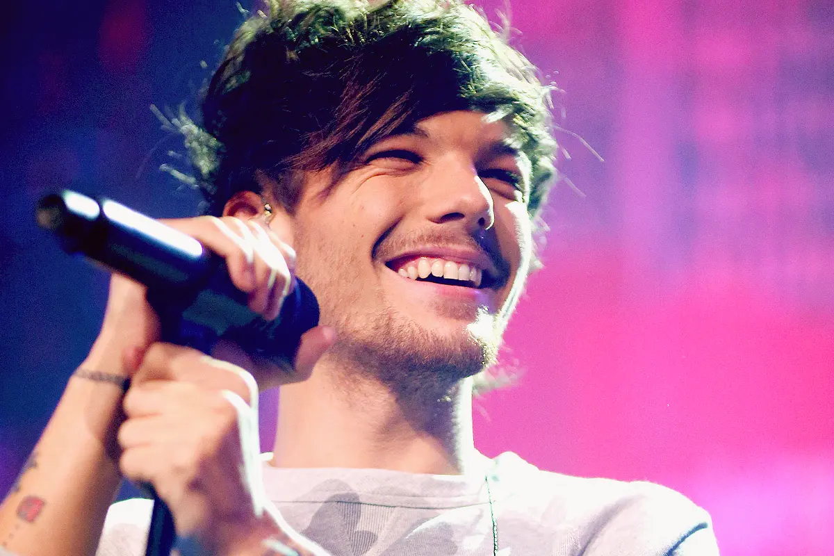 [Bintang] Louis Tomlinson