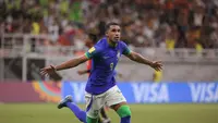 Termasuk Manchester United, Wonderkid Brasil Kaua Elias Nogueira di Bidik 10 Klub