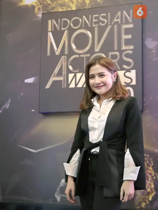 [Fimela] Prilly Latuconsina