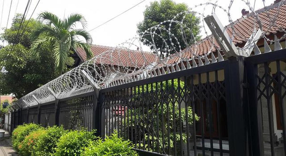 8 Model Pagar Rumah yang Sulit Dipanjat, Anti Maling