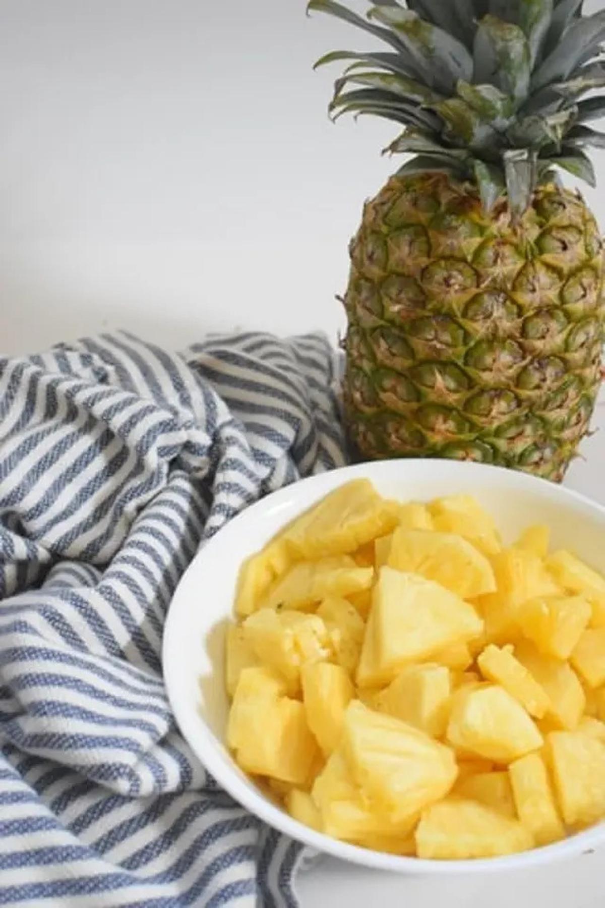 Apakah Nanas Bisa untuk Menurunkan Kolesterol? Ketahui Manfaatnya Bagi Kesehatan