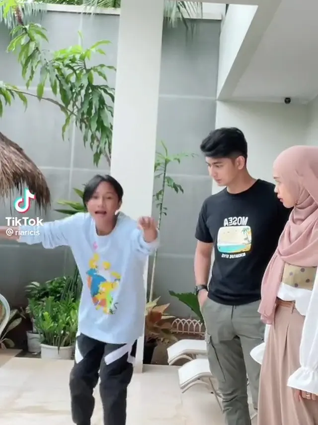 Fajar Sad Boy