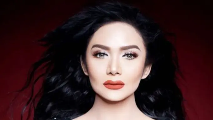 Awet Muda dan Kekinian, Begini Trik Kecantikan Krisdayanti