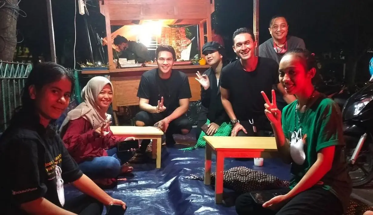 Jonathan Frizzy alias Ijonk (Instagram/angkringanpapajonk)