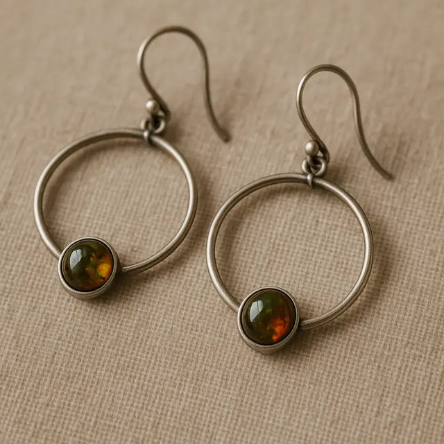 Anting Vintage dengan Batu Amber (Foto: ChatGPT)