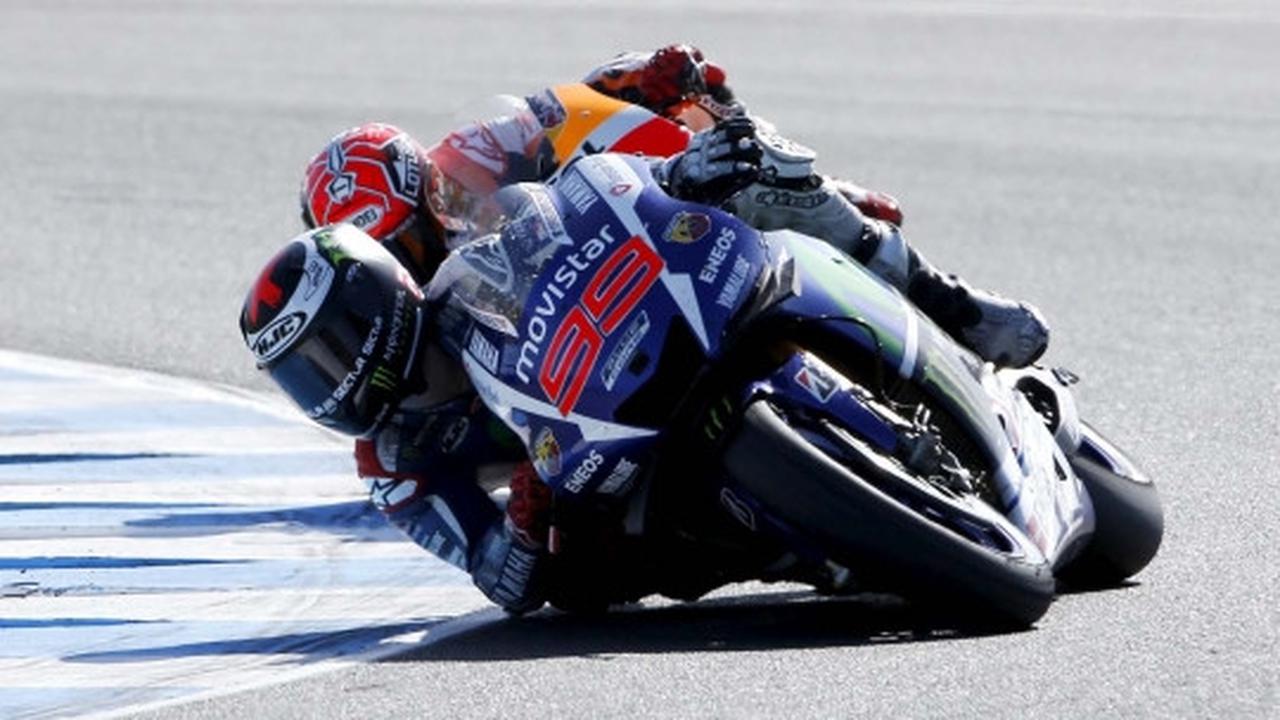 Duel sengit Marquez dan Lorenzo di sirkuit Phillip Island