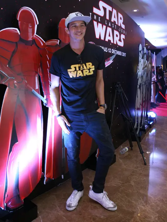 Aktor 36 tahun itu mengaku bahwa natal di negaranya begitu spesial. Tradisi bersama keluarga saat merayakan natal bersama keluarga besarnya. (Nurwahyunan/Bintang.com)