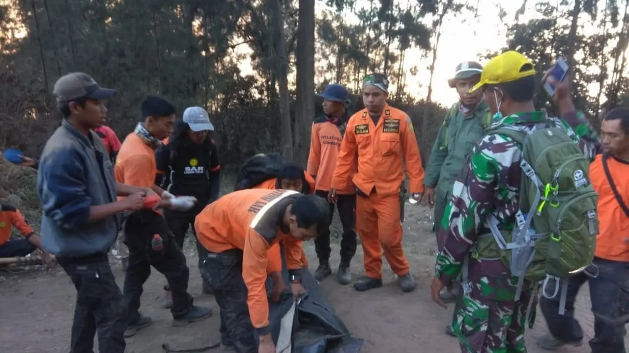 Pendaki Rinjani yang Meninggal Sudah Dievakuasi dari Danau Segara Anak