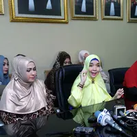 Foto Preskon Rima (Ustad Aswan) (Yunan Laziale/bintang.com)