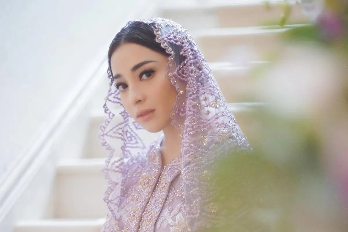 Inspirasi Kebaya ala Nikita Willy (credit: instagram/nikitawillyofficial94)