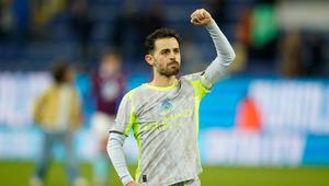Selebrasi Bernardo Silva usai laga Burnley vs Manchester City di pekan ke-34 Liga Inggris 2025/2026 di Turf Moor, Kamis (23/04/2026) dini hari WIB. (AP Photo/Dave Thompson)