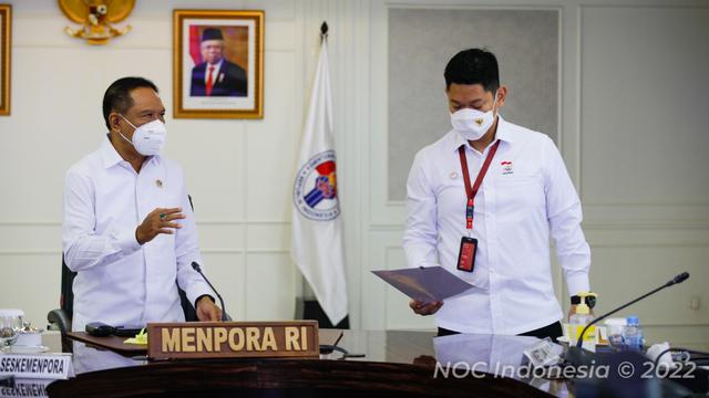 Menpora Zainudin Amali dan Ketua Umum Komite Olimpiade Indonesia (NOC Indonesia), Raja Sapta Oktohari,