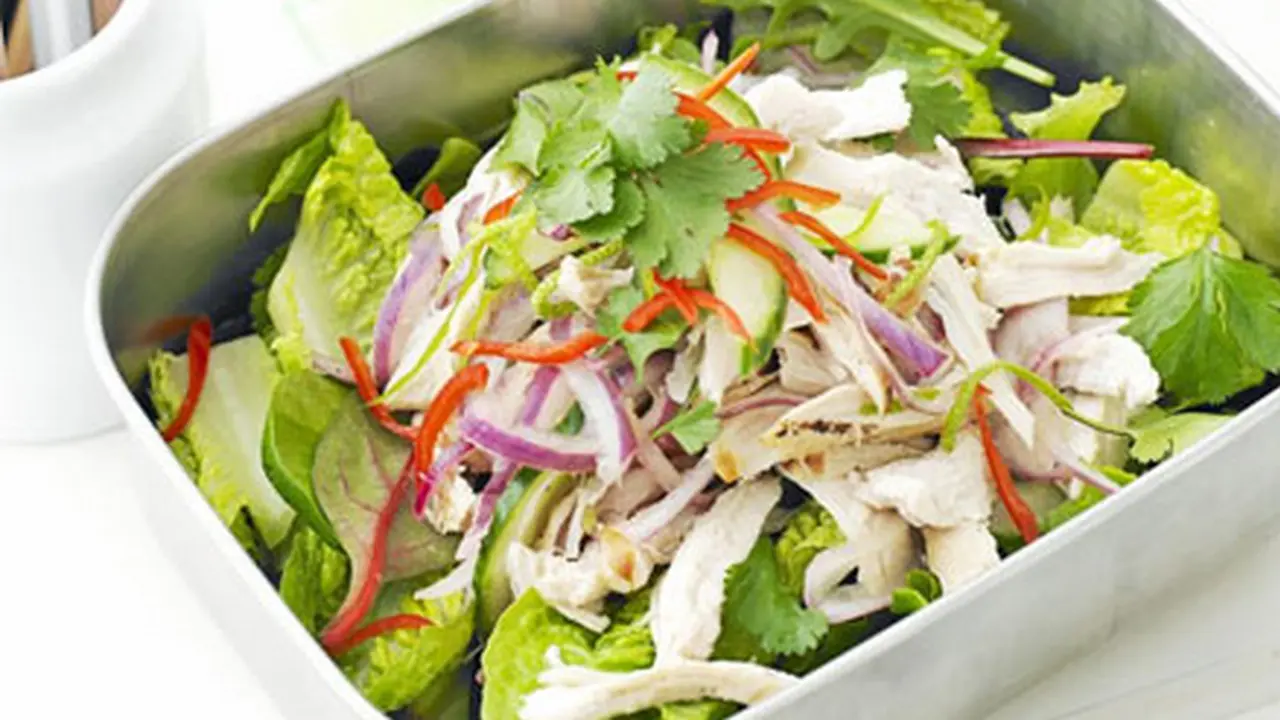 Asian Chicken Salad, Resep Masakan Sehat untuk Makan Siang