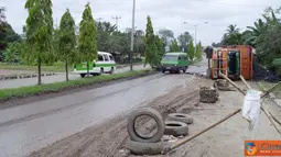 Jalan Lintas Jambi Mirip Arena Motor Cross
