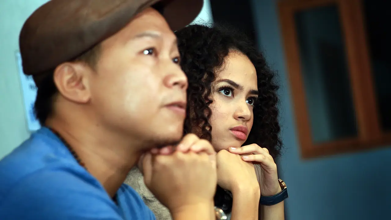 Sandhy Sondoro - Wizzy