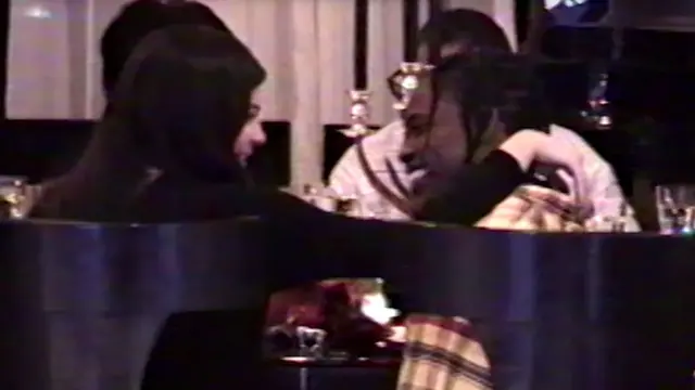 [Bintang] Kylie Jenner - Travis Scott