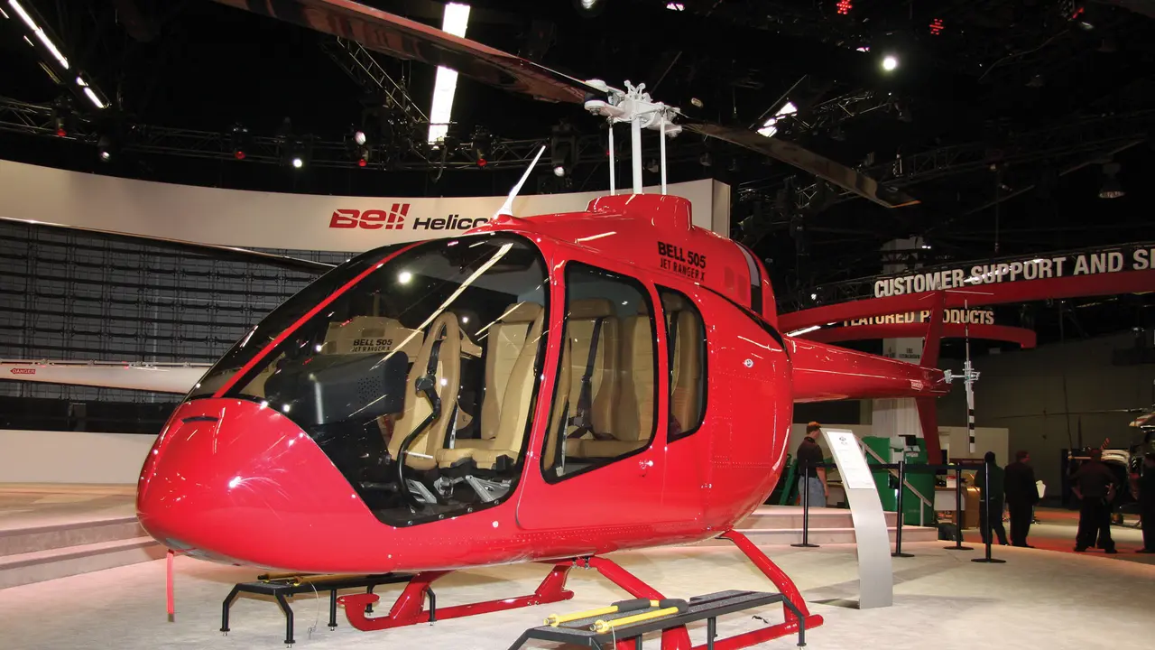 Pesawat Helikopter Bell 505 Jet Ranger