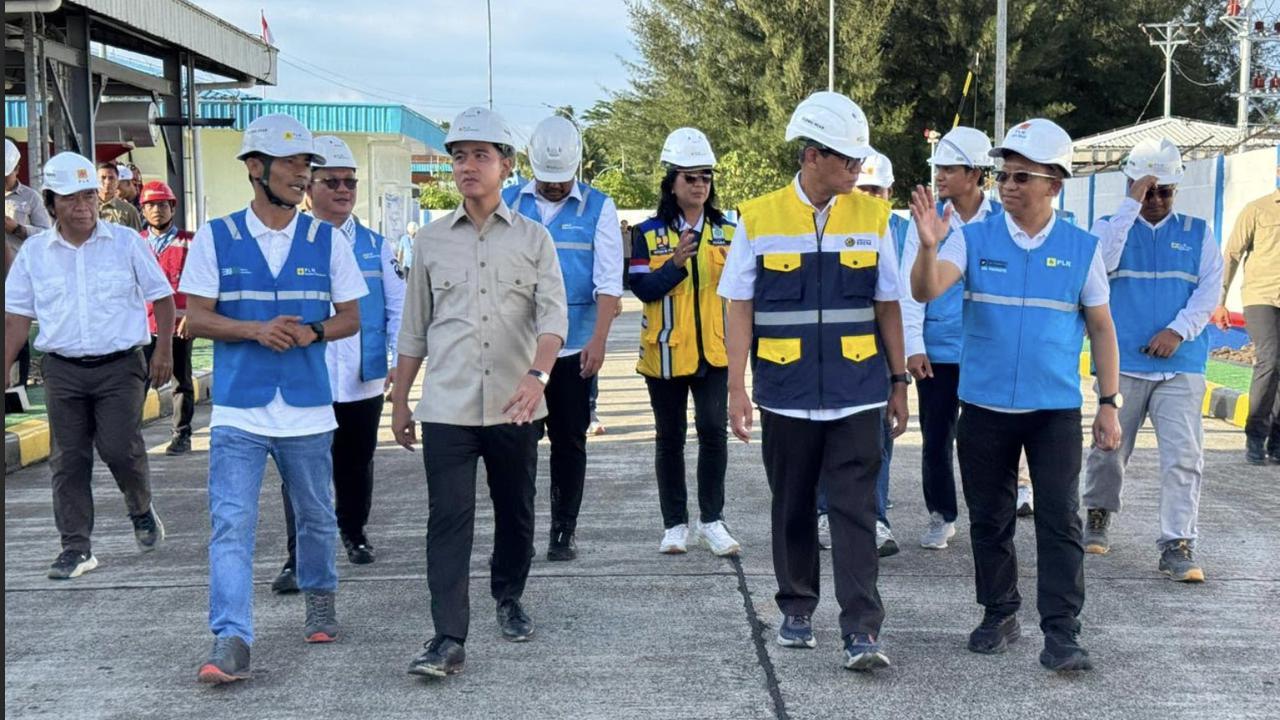 Tinjau PLTMG Nias, Wapres Gibran Pastikan Pasokan Listrik Jelang Natal dan Tahun Baru