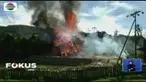 Kesal lantaran tidak ada hadiah seperti dijanjikan Bupati, warga Kota Oksibil, Kabupaten Pegunungan Bintang, Papua membakar rumah Bupati saat peringatan hari ulang tahun Kabupaten Pegunungan Bintang.