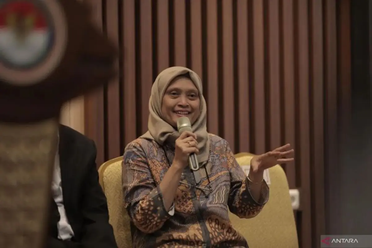 Wakil Ketua LPSK Sri Nurherwati bicara penanganan korban santri dibakar.
