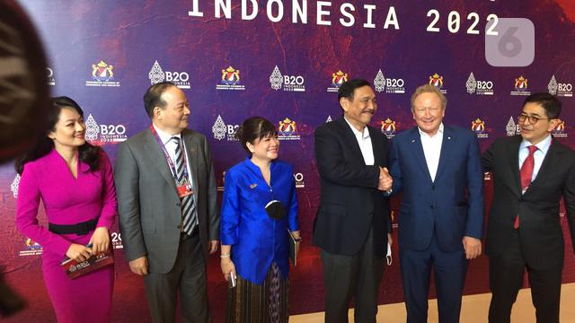 Chairwoman B20 Shinta Kamdani menyebut dunia saat ini dihadapi oleh situasi silit dan kritis (Liputan6.com/Teddy Tri Setio Berty)