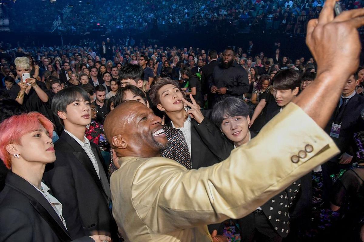 Daftar Lengkap Nominasi Billboards Music Awards 2024