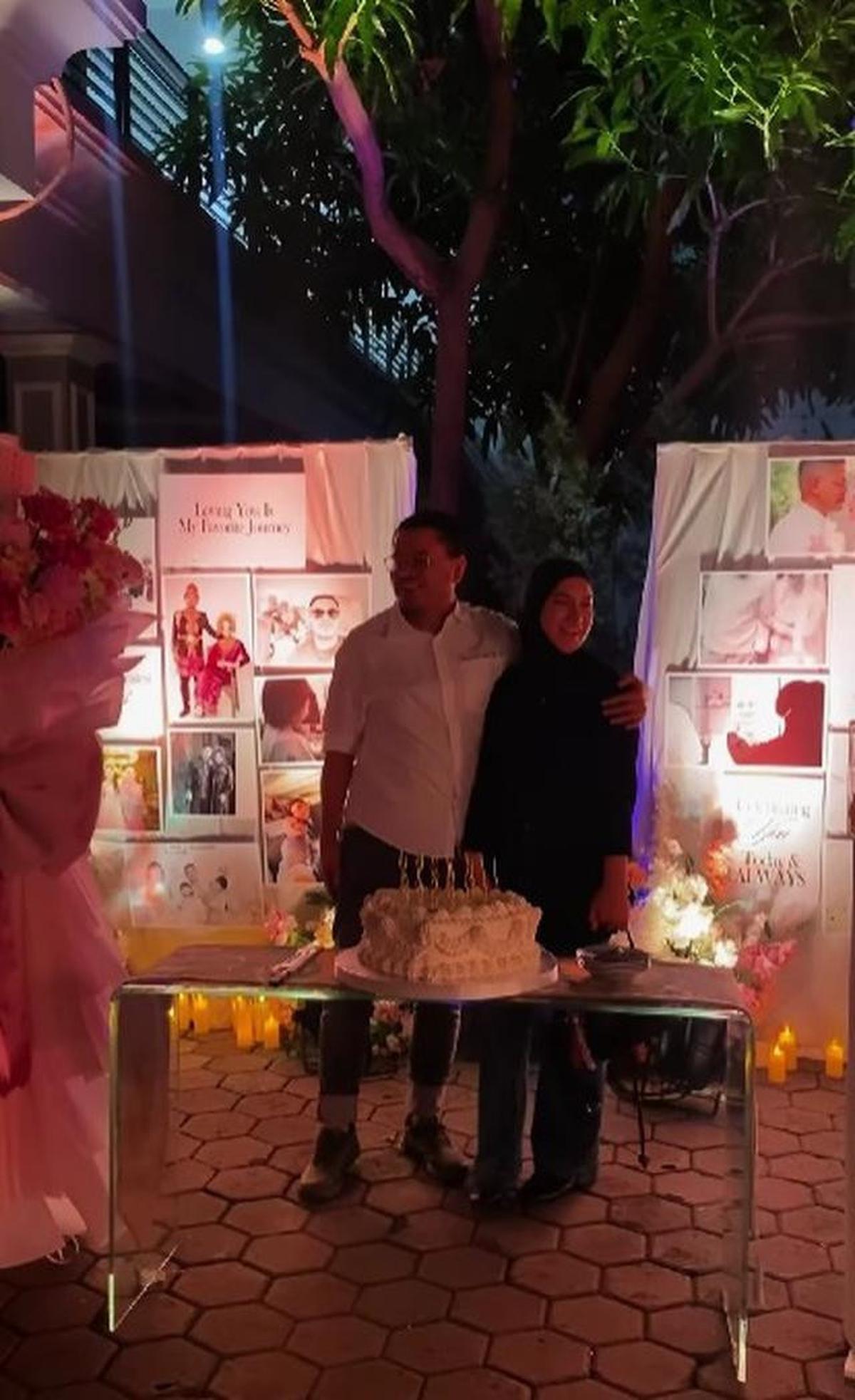 14 Potret Halaman Rumah Irish Bella dan Haldy Sabri, Estetik Bak Resort Pribadi