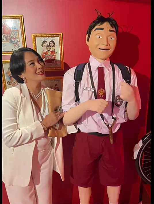 "Kenalin.. ini Cecep.. yang sudah membawa kesuksesan buat kami sekeluarga.. yg beliin aku rumah, mobil, biayain anak2 dari lahir sampai gede…" tulis bu_deedee dalam unggahan 7 Mei 2023. [Instagram/bu_deedee]