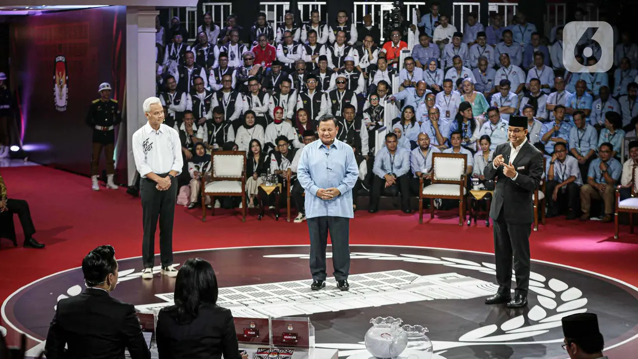 Ketiga Capres Saling Adu Argumen pada Debat Perdana Pilpres 2024