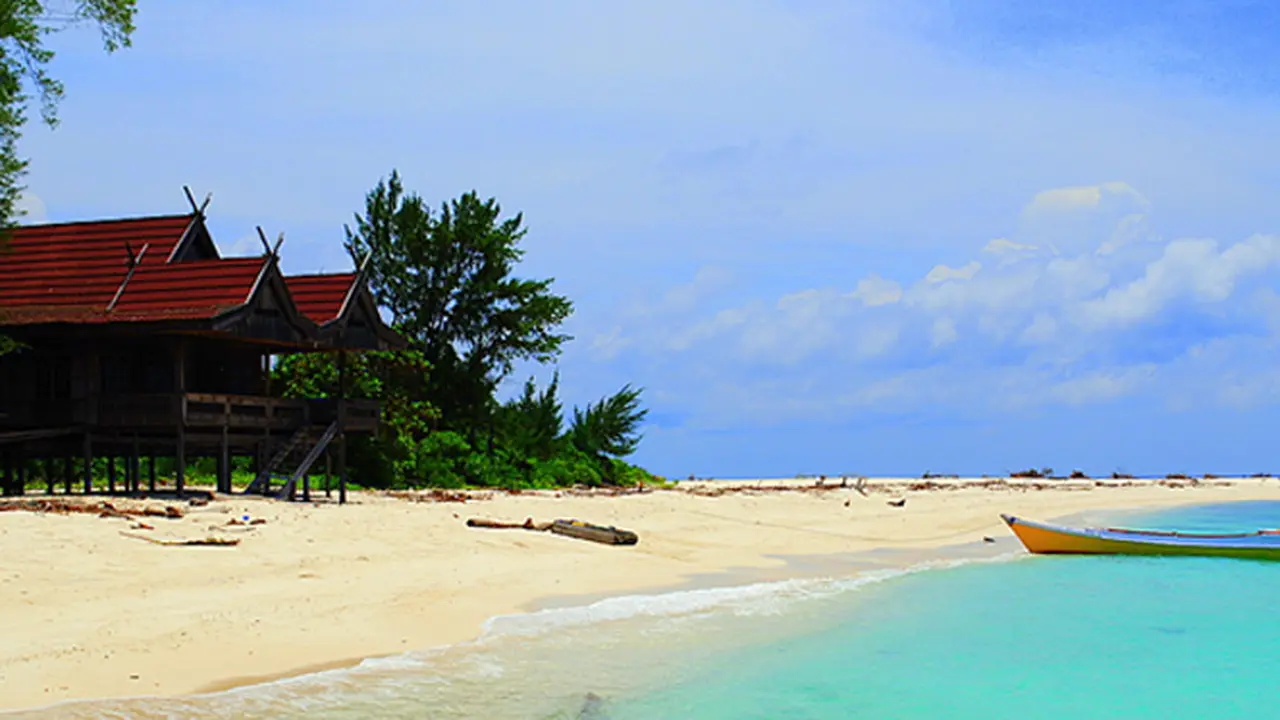 Internet Gratis Sambangi 3 Destinasi Pulau di Makassar