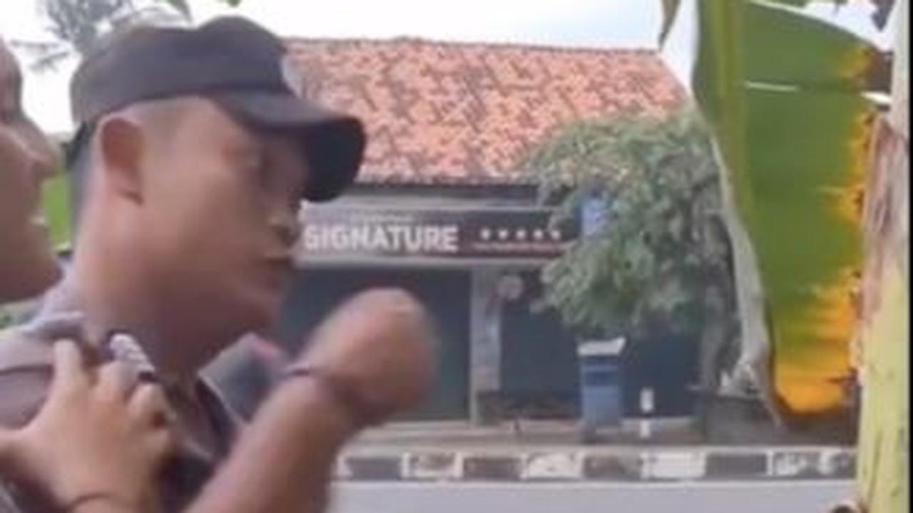 Hal ini tentu saja membuat para netizen yang melihat awalnya merasa terkejut. <br>