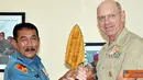 Citizen6, Jakarta: Kunjungan orang nomor satu di jajaran Korps Marinir Amerika untuk kawasan Asia-Pasifik tersebut merupakan kali kedua di lingkungan Korps Marinir TNI AL. (Pengirim: Marinir)