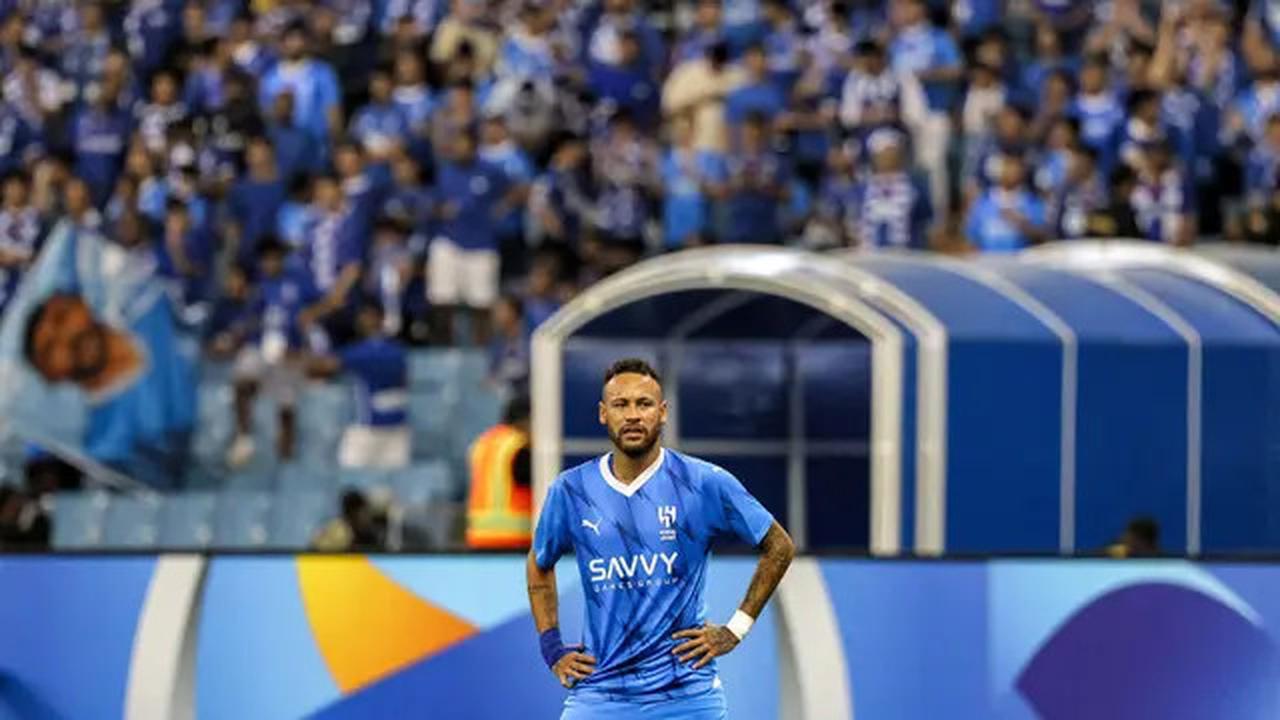 Apakah Kutukan Dukun Peru Menghantui Karier Neymar?