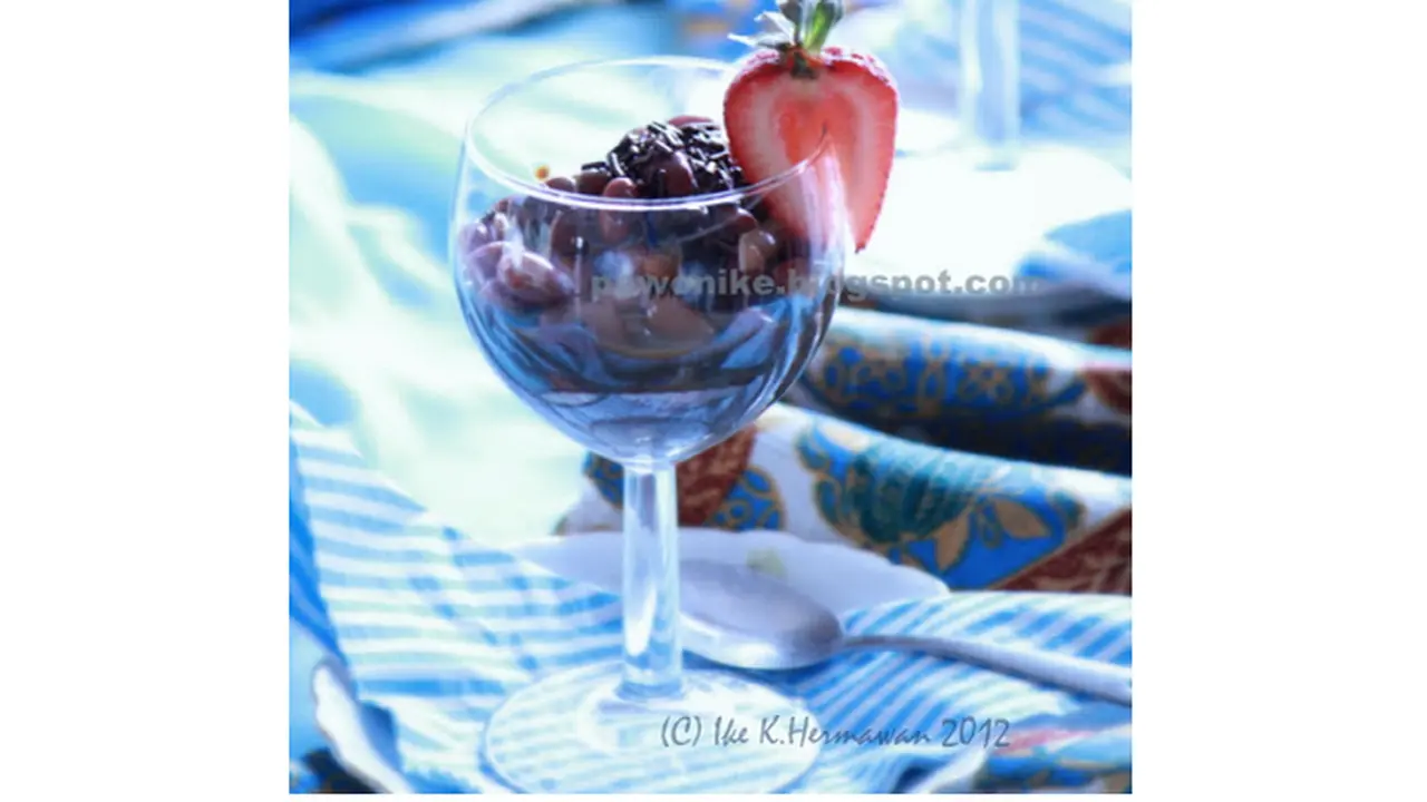 Menu Takjil: Es Kacang Merah