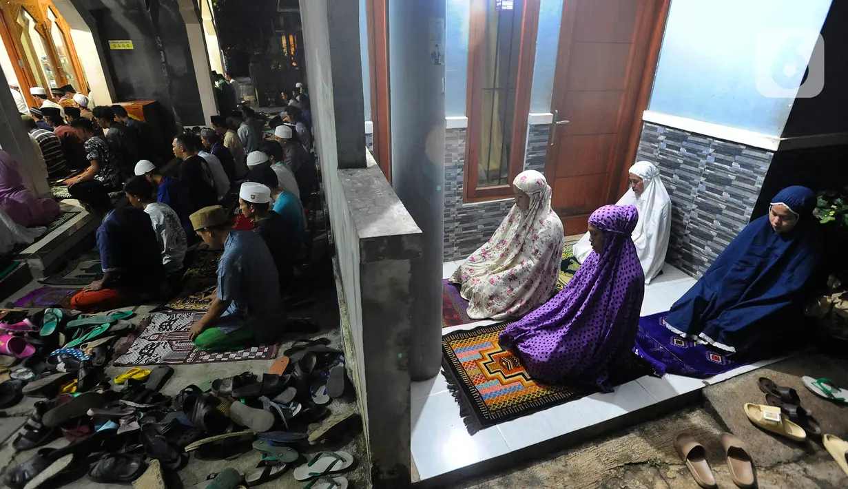 Sholat sunnah ini dapat dikerjakan mulai dari setelah sholat Isya hingga menjelang tibanya waktu Subuh. (merdeka.com/Arie Basuki)
