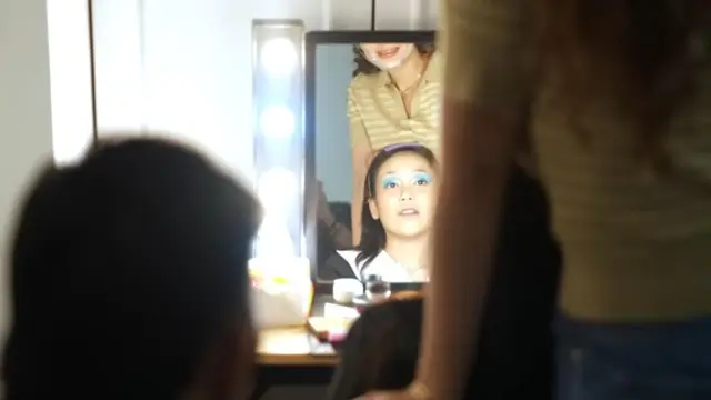 Ayu Ting Ting dan Luna Maya kembali akrab