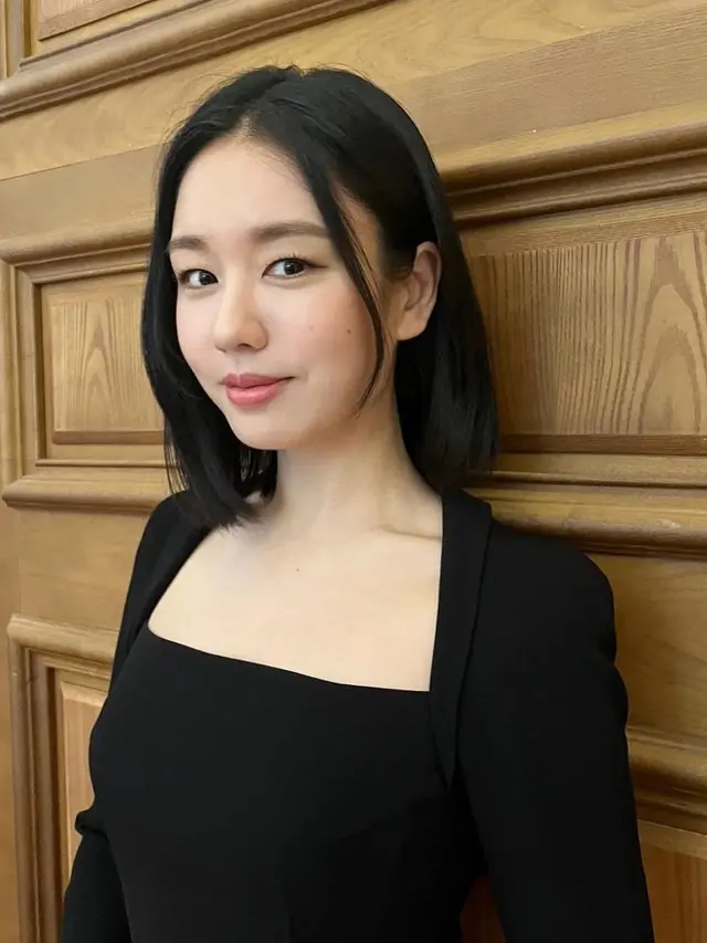 Daftar Artis Korea Marga Ahn yang Mencuri Perhatian Publik, Ahn Hyo Seop, Ahn Bo Hyun, Ahn Eun Jin, dan Ahn Jae Hyun (Instagram @imhyoseop @aagbanjh @bohyunahn @eunjin___a)
