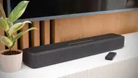 Pilihan Soundbar dengan Kualitas Suara Terbaik agar Sensasi Nonton di Rumah Serasa di Bioskop